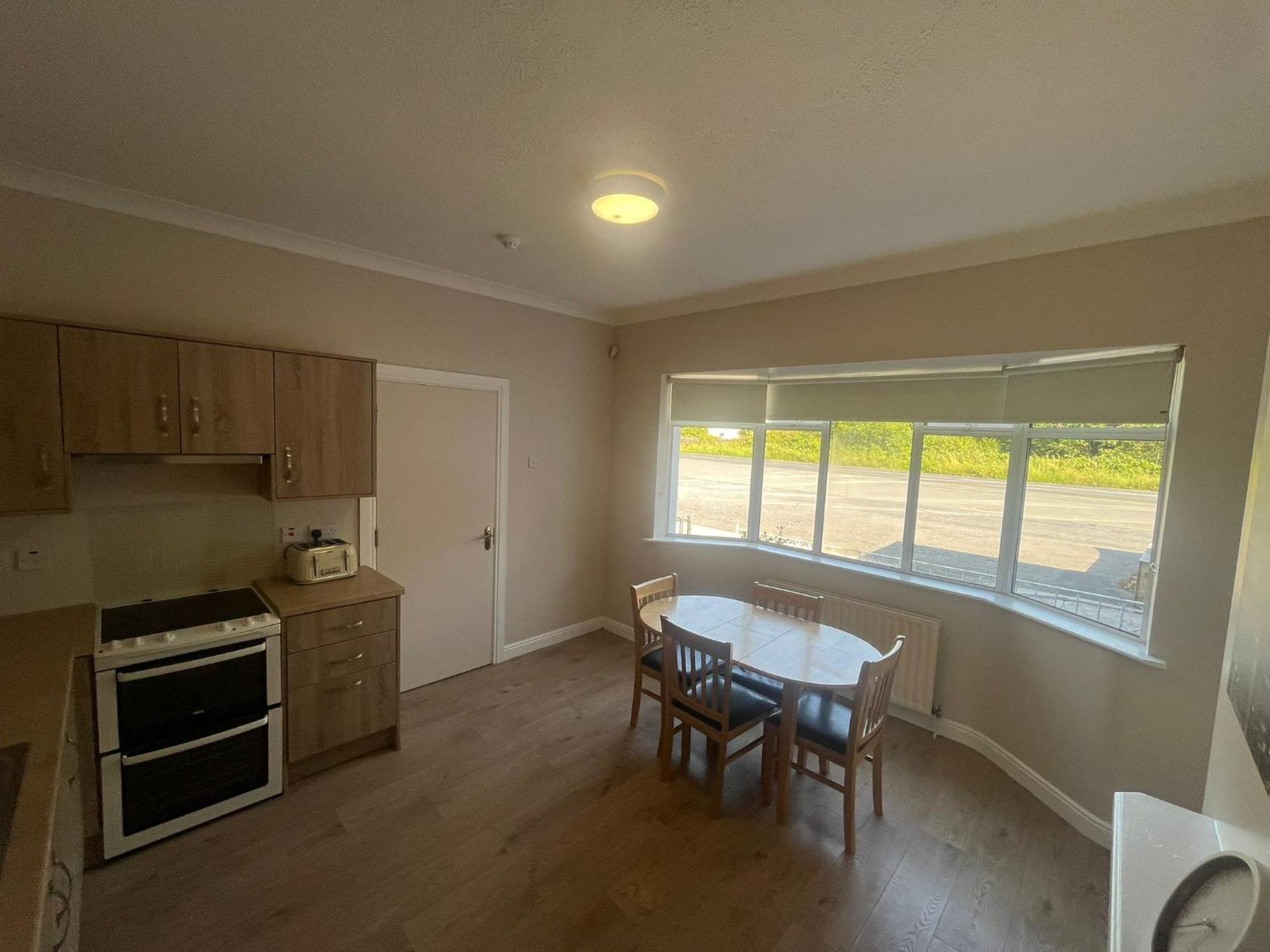 Yeats Lodge Self Catering Apartment And Bar 戈尔韦 外观 照片