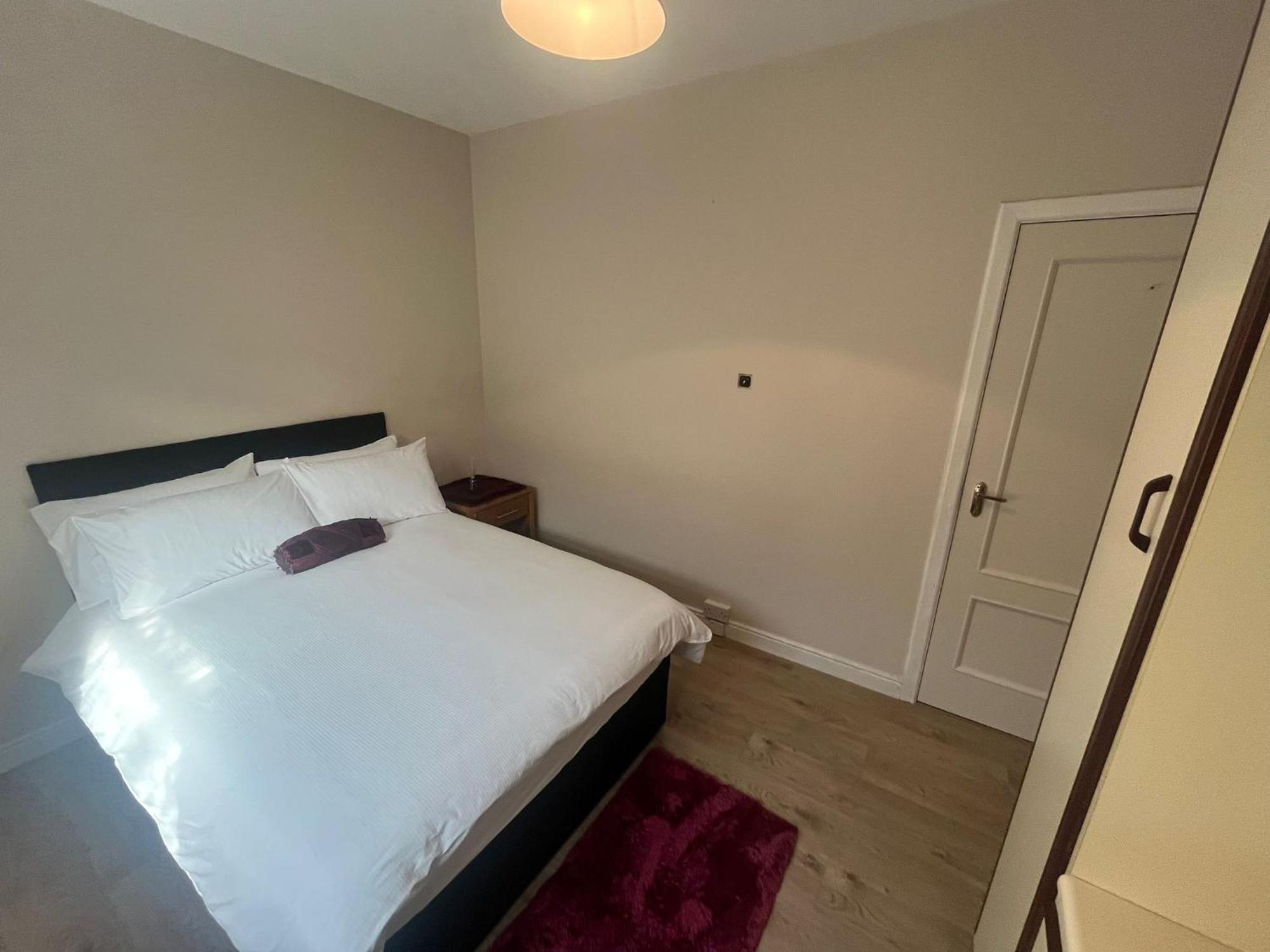 Yeats Lodge Self Catering Apartment And Bar 戈尔韦 外观 照片